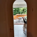 3-zimmer-stadtapartment Mit Terrasse Apartamento Sankt Veit an der Glan