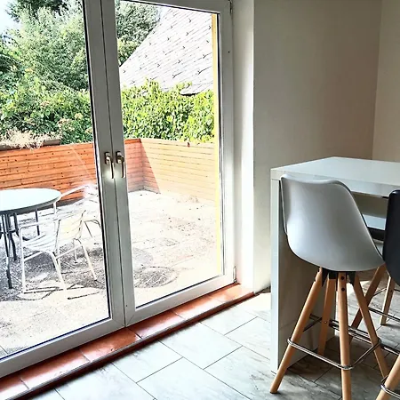 3-zimmer-stadtapartment Mit Terrasse Apartamento *