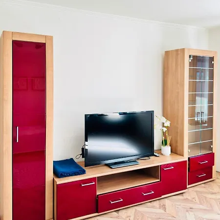 Apartamento 3-zimmer-stadtapartment Mit Terrasse *