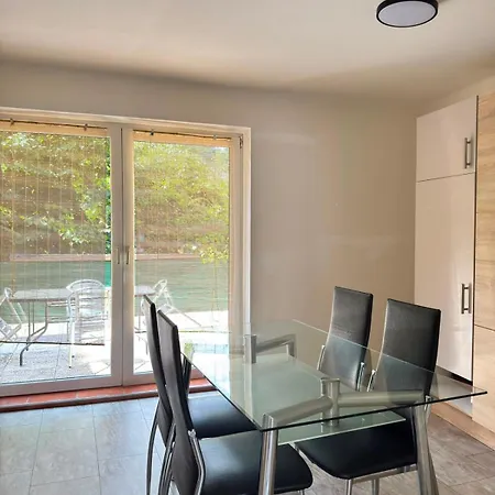 3-zimmer-stadtapartment Mit Terrasse Apartamento