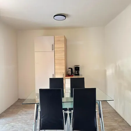 Apartamento 3-zimmer-stadtapartment Mit Terrasse