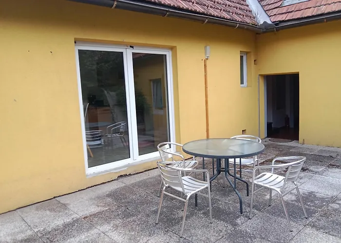 3-zimmer-stadtapartment Mit Terrasse Apartament *